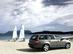 Volvo V50 2004 года
